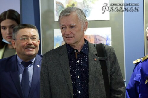 Открытие выставки работ  художника-иллюстратора Евгении Ивановны Стерлиговой YE1A0464